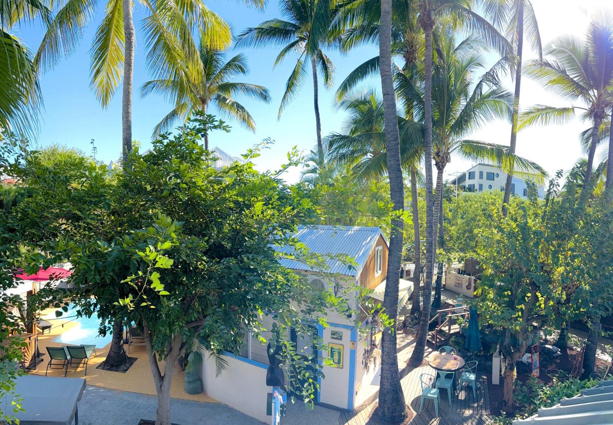 Hotel Coco Island Сен Жилс ле Бен Екстериор снимка