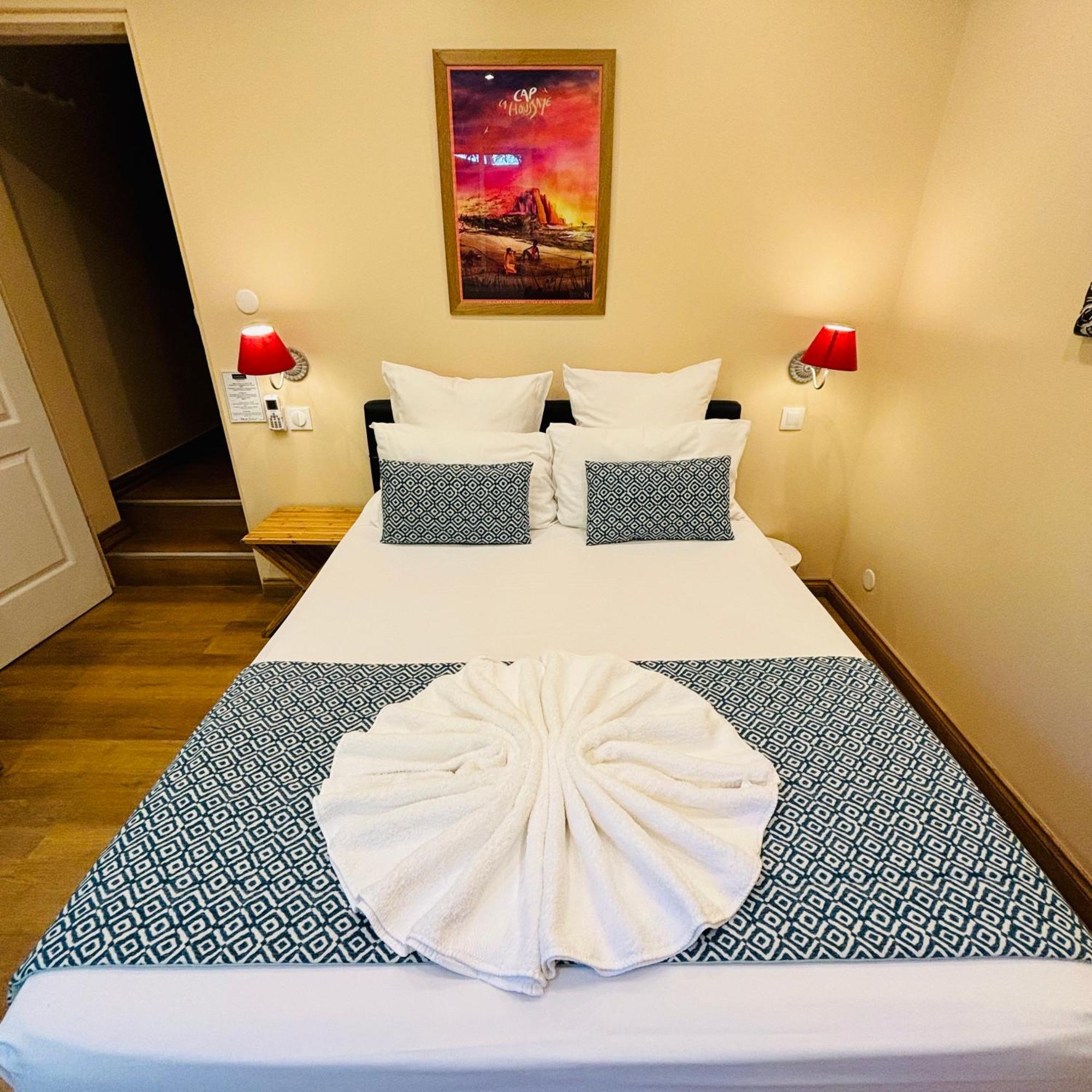 Hotel Coco Island Сен Жилс ле Бен Екстериор снимка